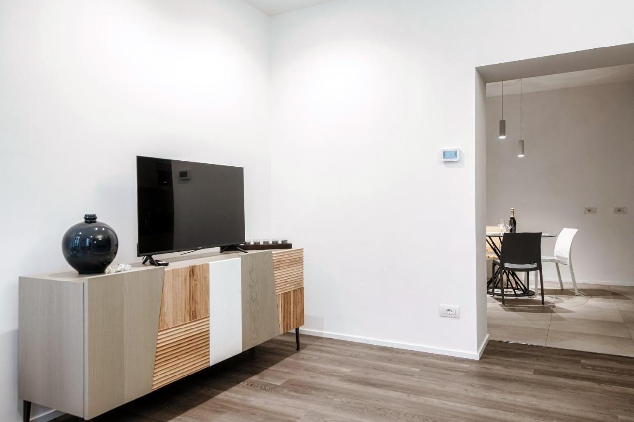 Ferienwohnung Diaz 67 Life'S Loft - The House Of Travelers Como Exterior foto