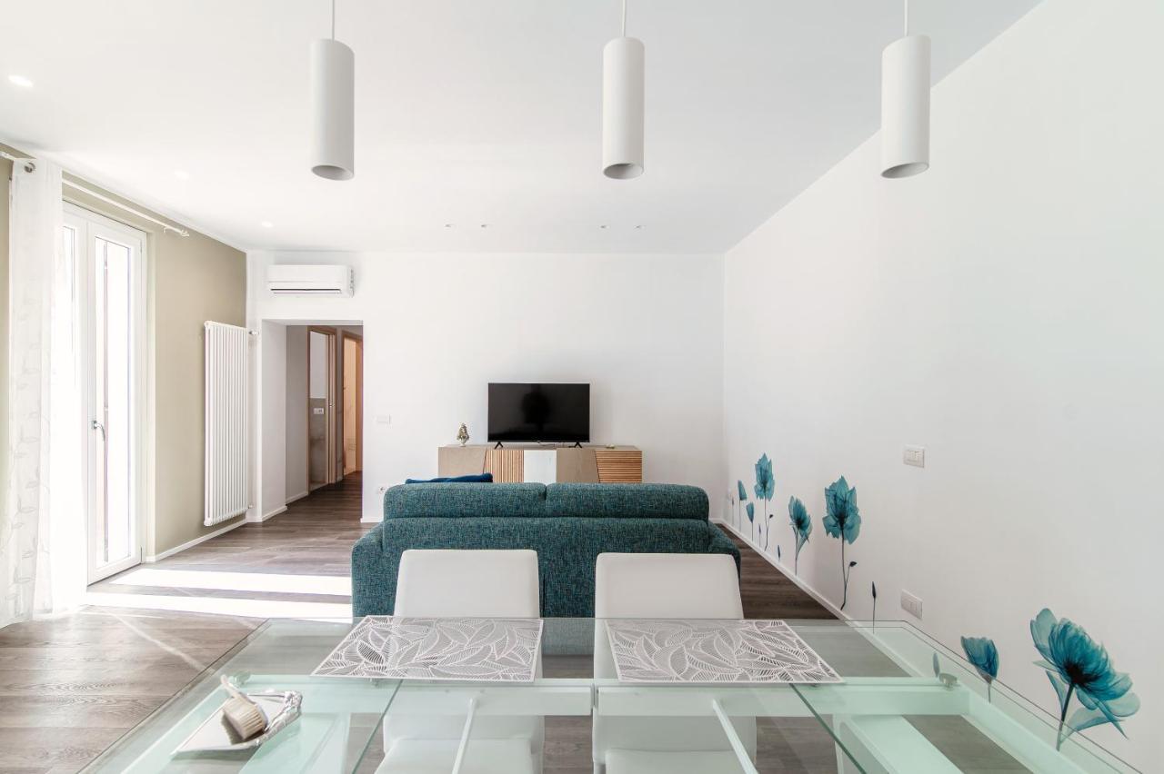 Ferienwohnung Diaz 67 Life'S Loft - The House Of Travelers Como Exterior foto